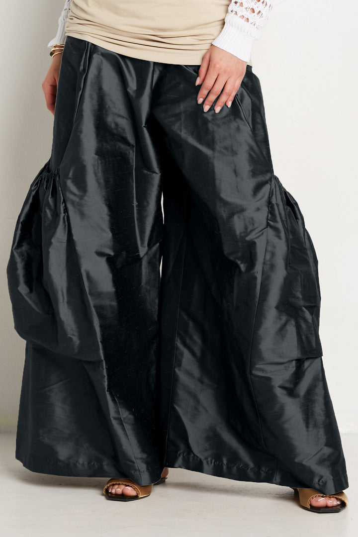 Dupioni Silk Big Pocket Pants - Black
