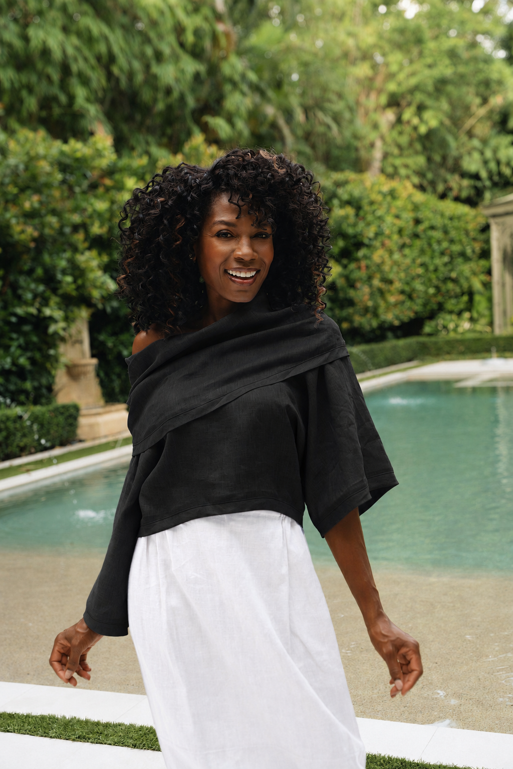 Linen Jackie O Top - Black