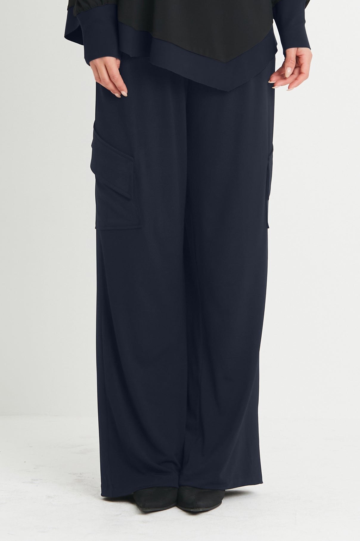 Matte Jersey Angle Pocket Pants