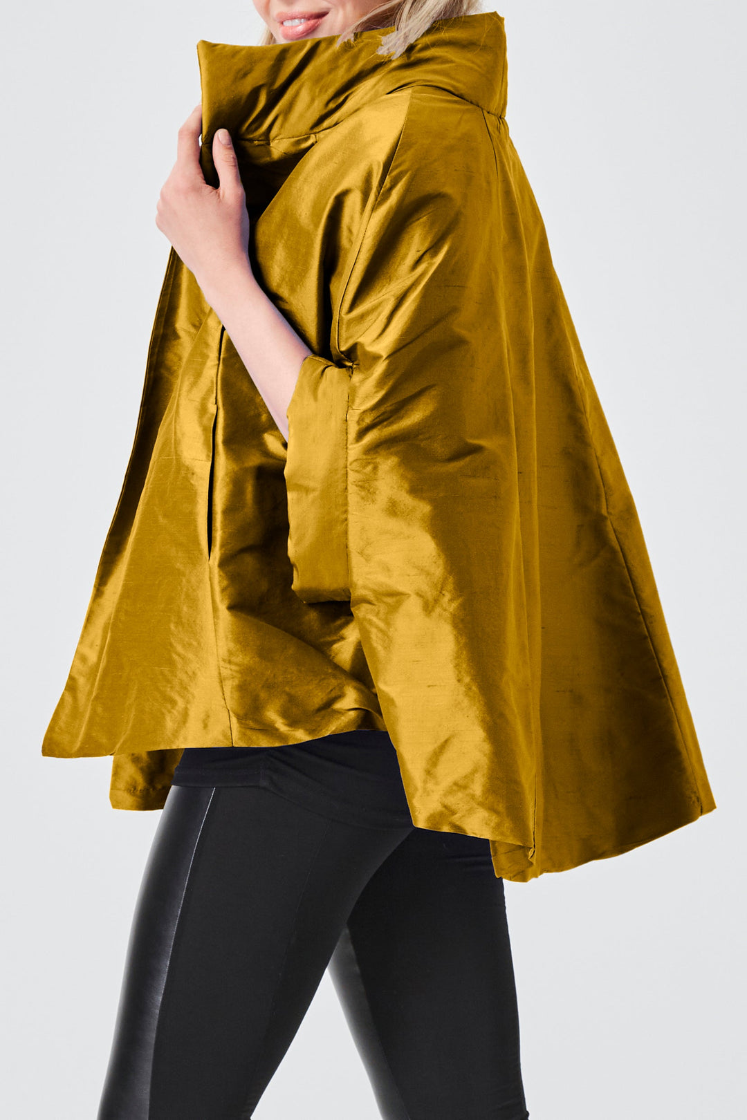 Dupioni Chic Cape - Bronze