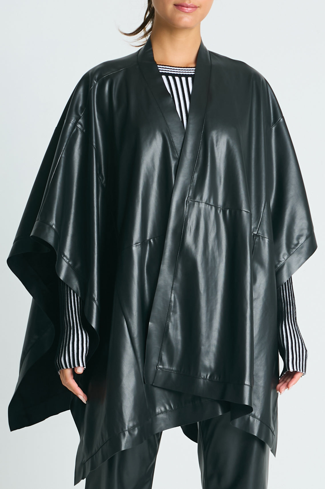 ジャケット・アウター vintage hand paint leather poncho ジャケット・アウター vintage hand paint leather poncho ジャケット