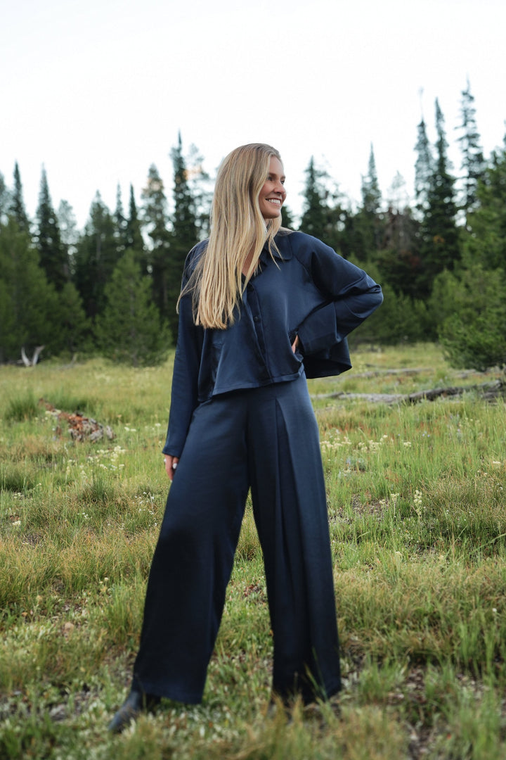 Sateen Cropped Swing Jacket - Midnight