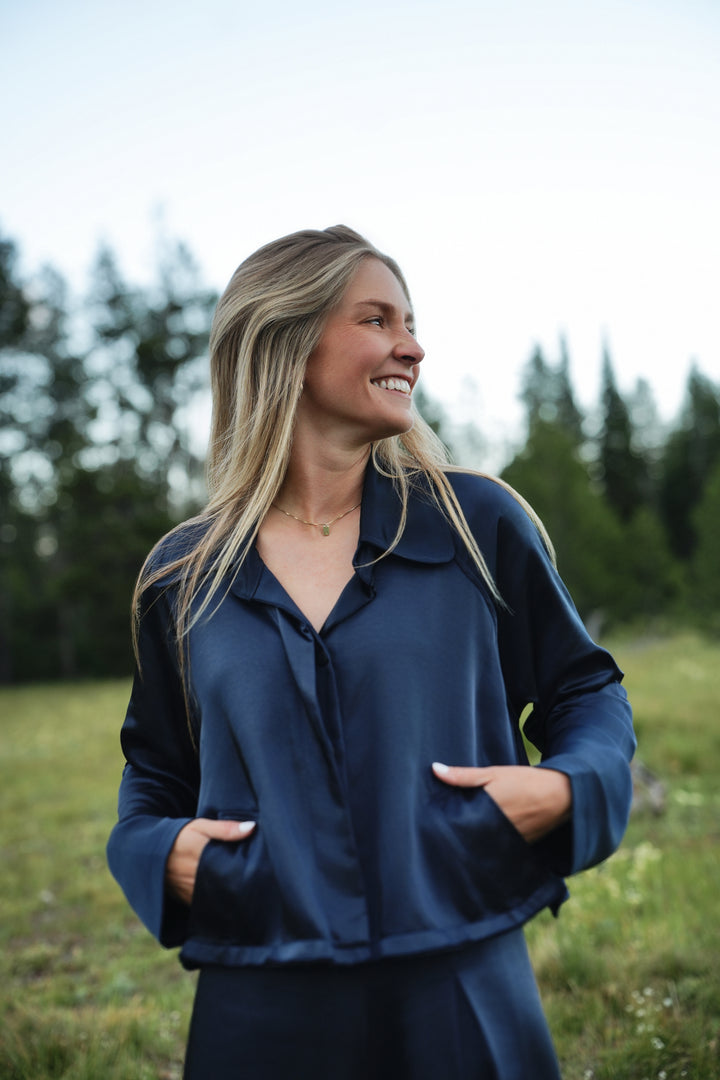 Sateen Cropped Swing Jacket - Midnight
