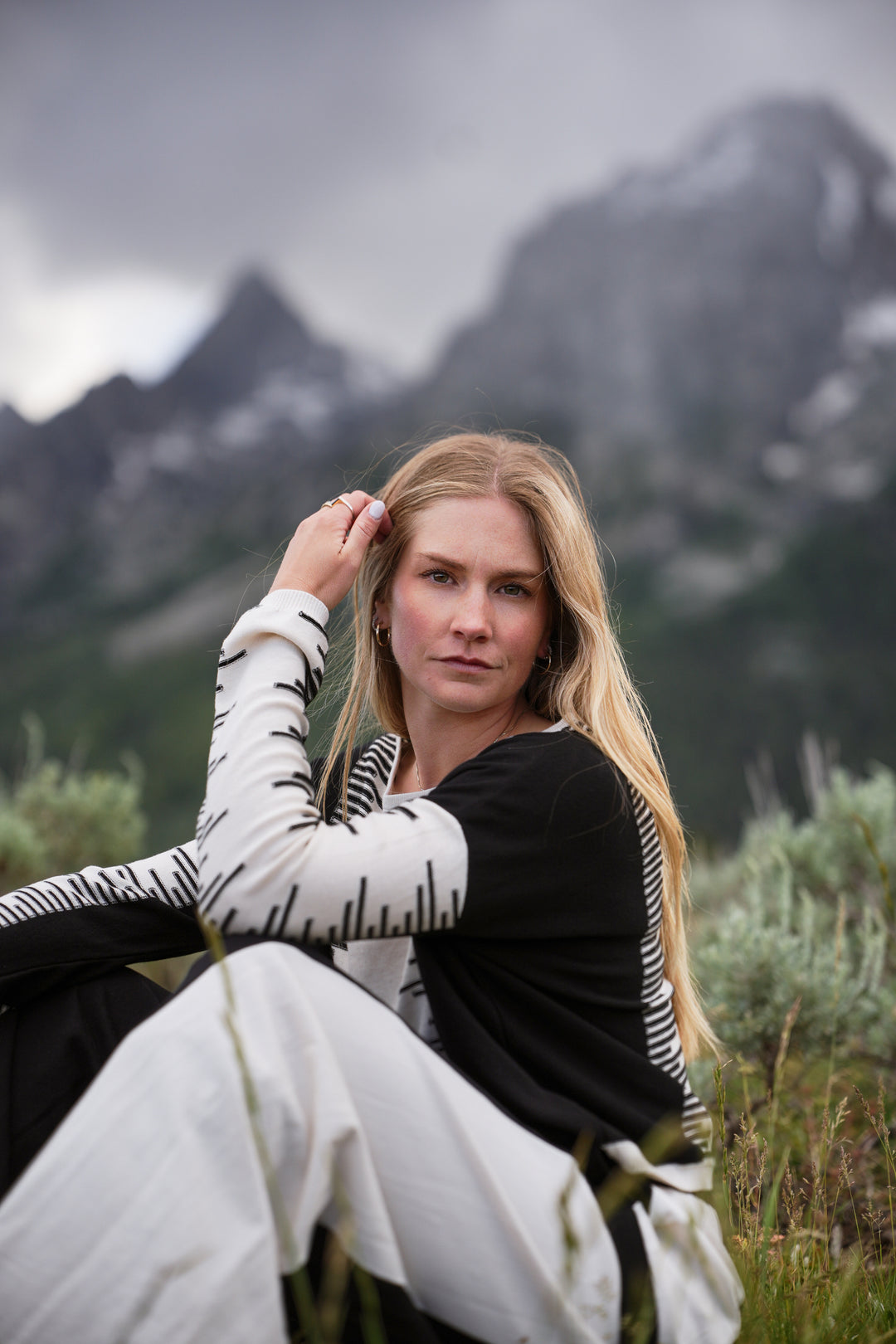 Pima Cotton Thrive Sweater - Black/Stone