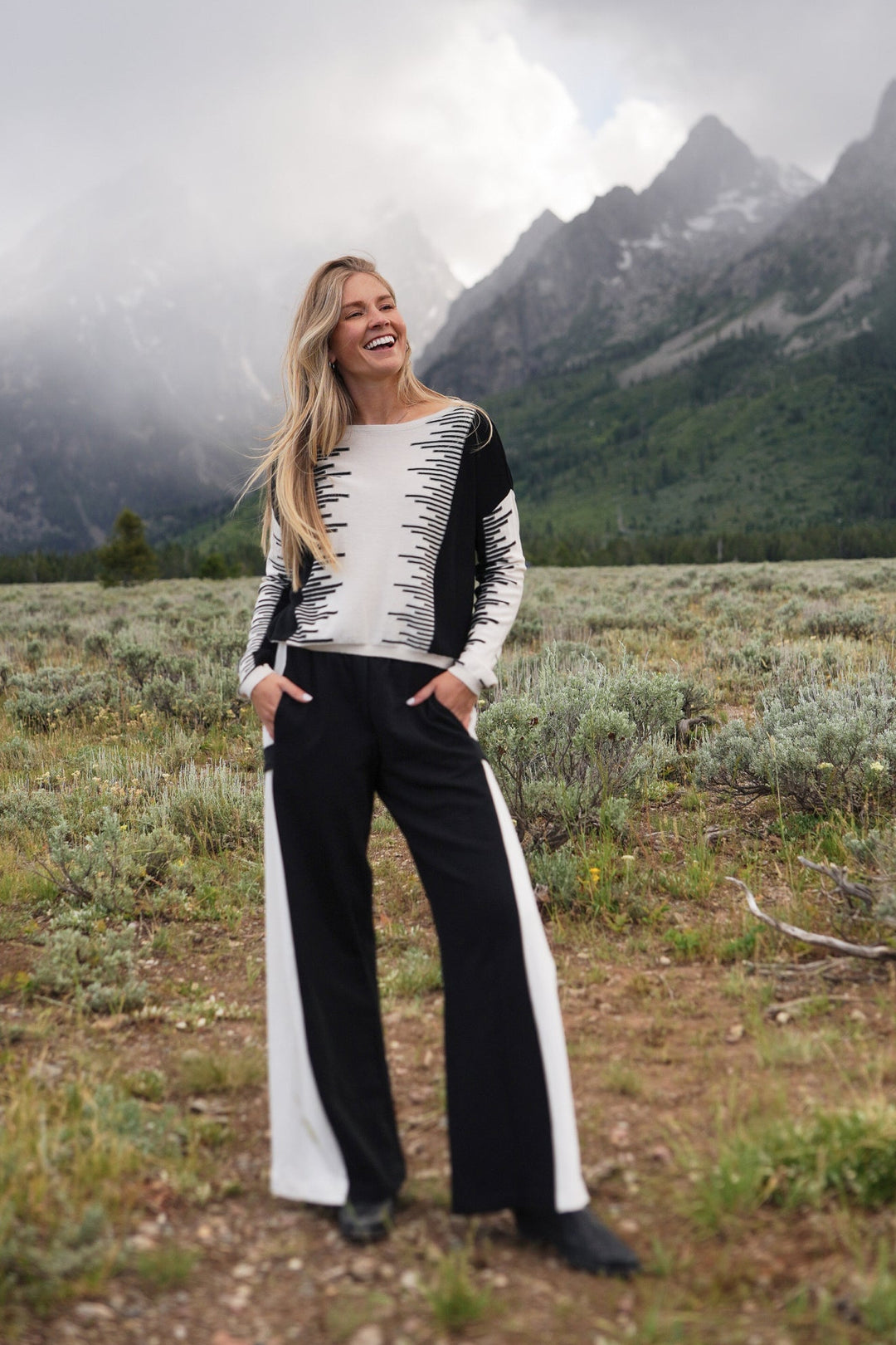 French Terry Side Tab Pants - Black/Stone