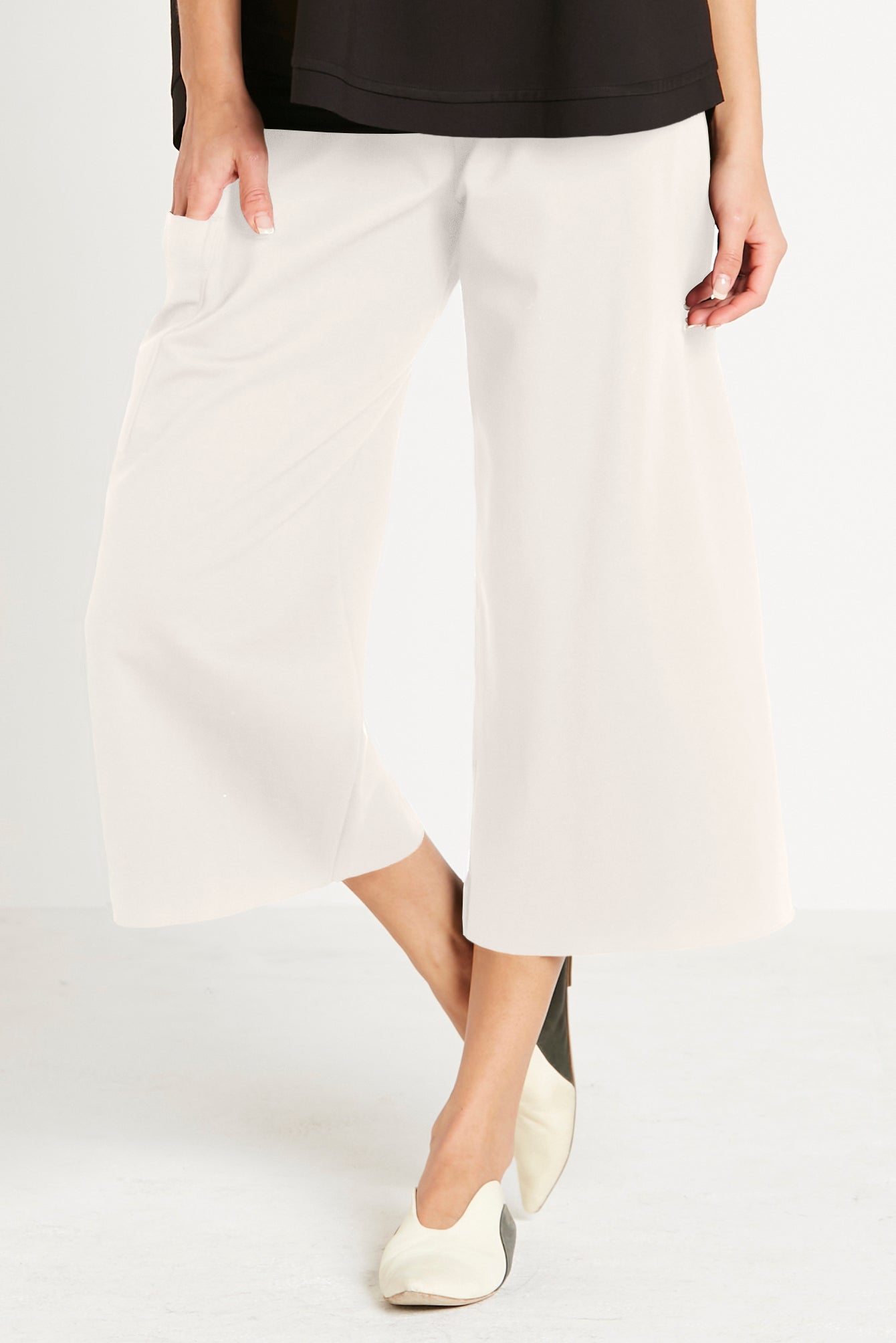 Scuba Crop Pants